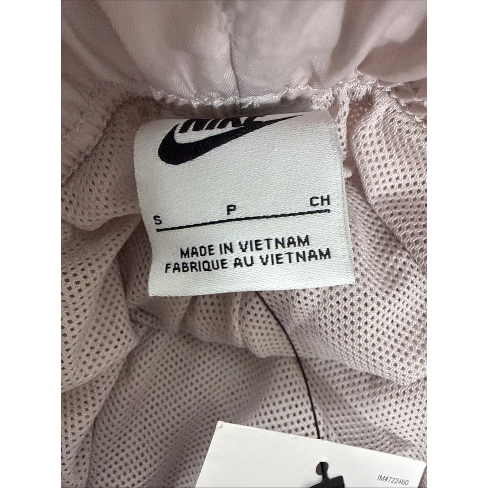 Nike Shorts Womens Small Cargo High Rise Loose Fit Swoosh Pocket DM6247-019